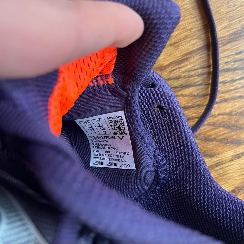 Saucony Women's Endorphin Speed 4 Running Shoes, Size 10.5 - Picture 6 of 8